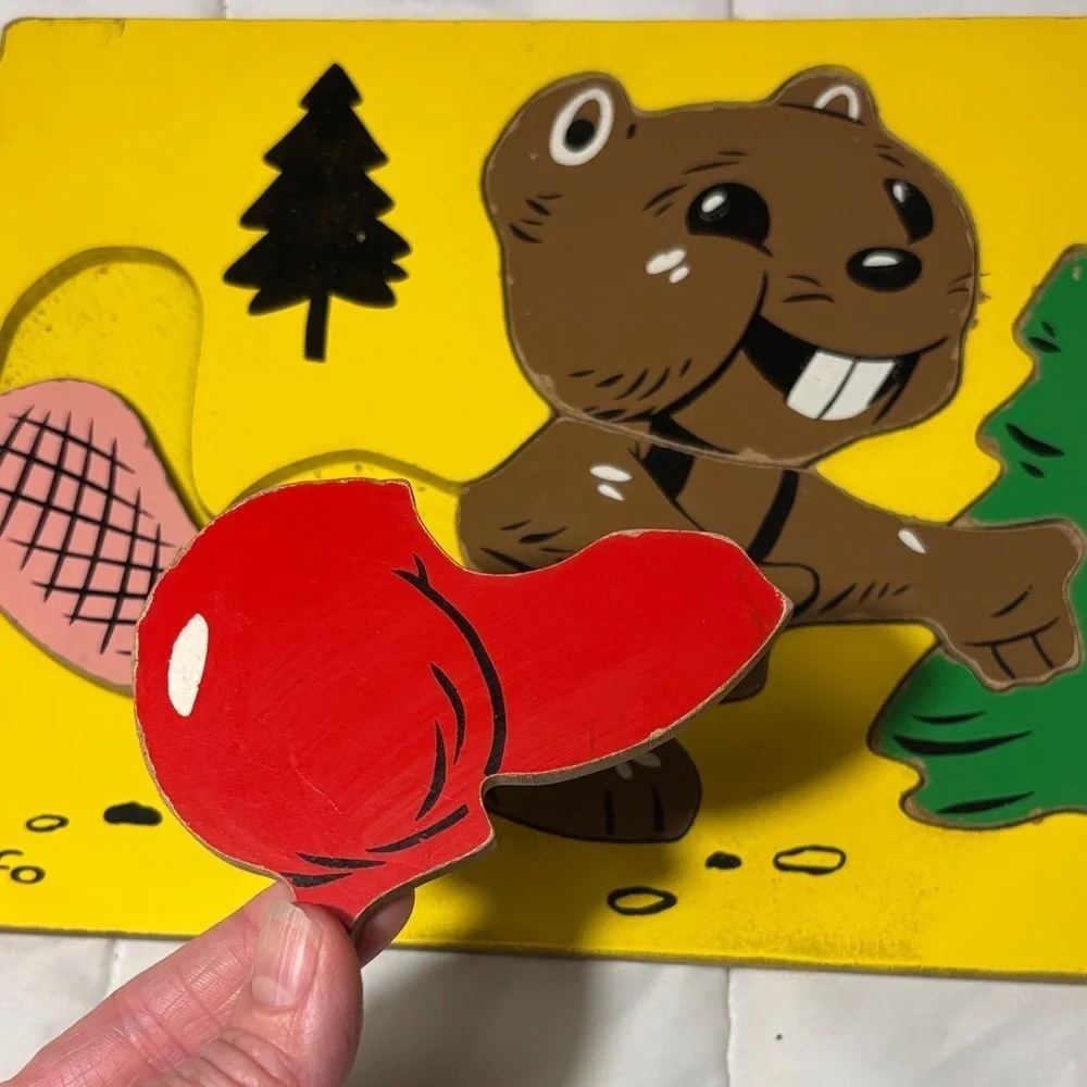 Vintage Sifo Happy Beaver 7 Piece Puzzle